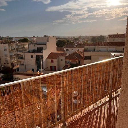 Studio Cote Plage Tout Equipe Vue Sur Le Canigou Canet-en-Roussillon Exterior foto